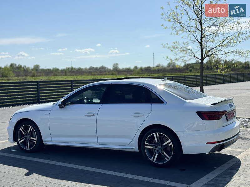 Седан Audi A4 2018 в Ужгороде