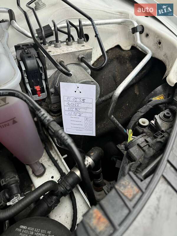 Универсал Audi A4 2015 в Одессе