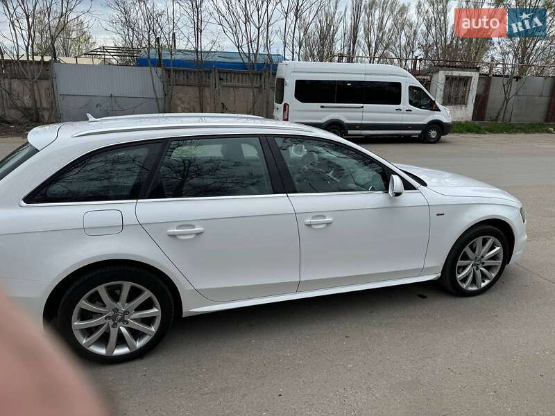 Универсал Audi A4 2015 в Одессе