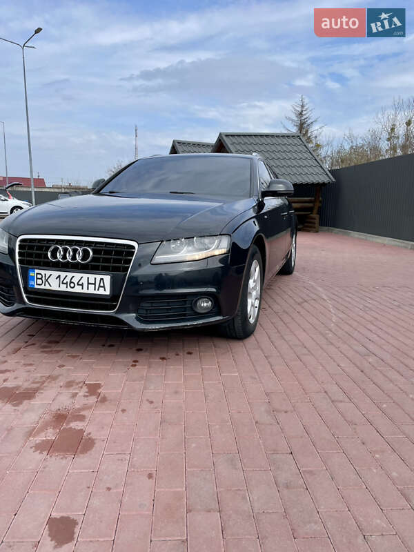 Универсал Audi A4 2009 в Сарнах