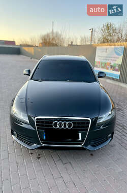 Универсал Audi A4 2009 в Сарнах