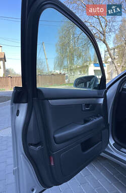 Универсал Audi A4 2005 в 