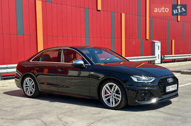Седан Audi A4 2022 в Києві