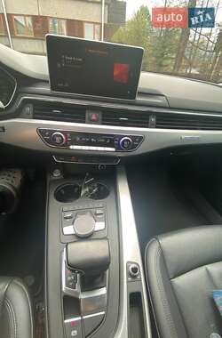 Седан Audi A4 2016 в 