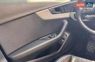 Седан Audi A4 2017 в 