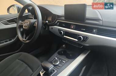 Універсал Audi A4 2018 в 