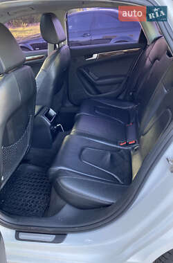 Седан Audi A4 2011 в Киеве