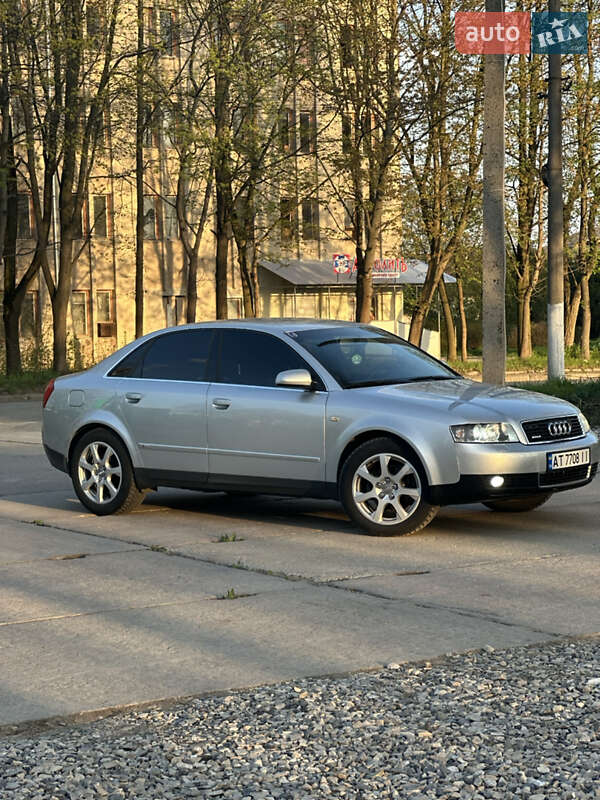Седан Audi A4 2003 в Коломые