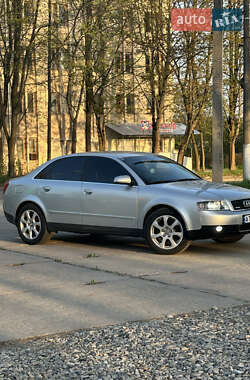 Седан Audi A4 2003 в 