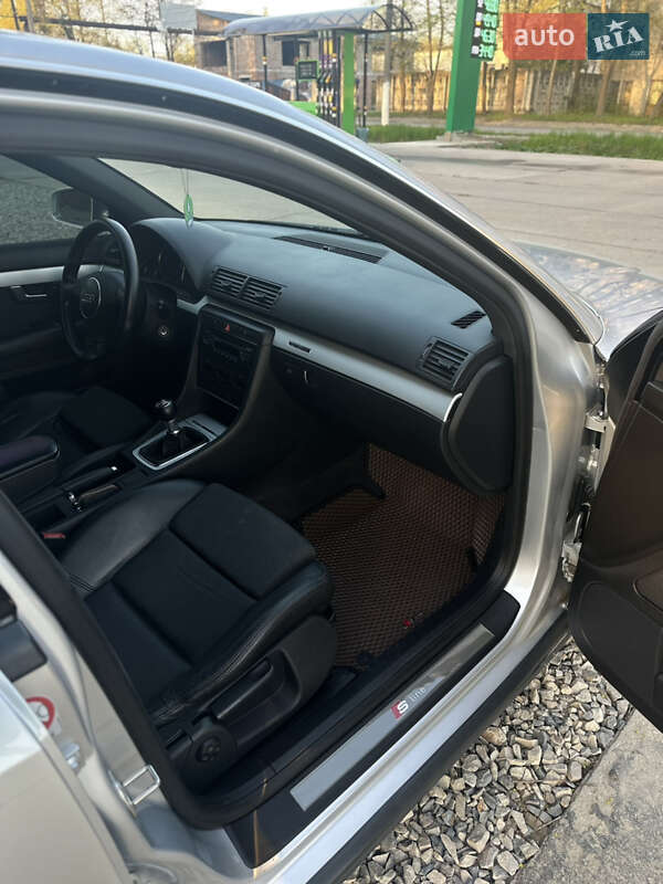 Седан Audi A4 2003 в Коломые