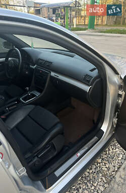 Седан Audi A4 2003 в 