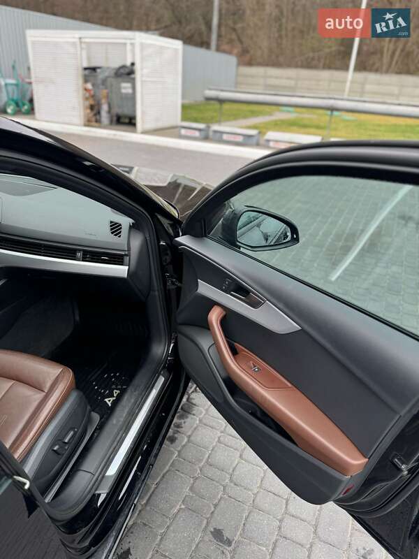 Седан Audi A4 2017 в Обухове