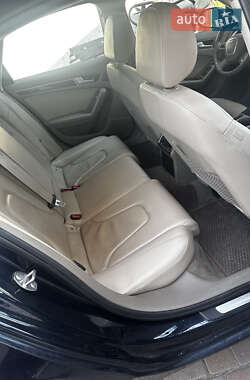 Седан Audi A4 2010 в 
