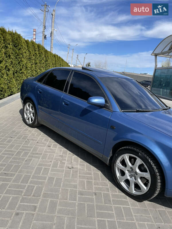 Седан Audi A4 2002 в Черкассах