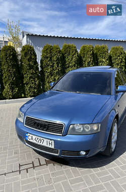 Седан Audi A4 2002 в 