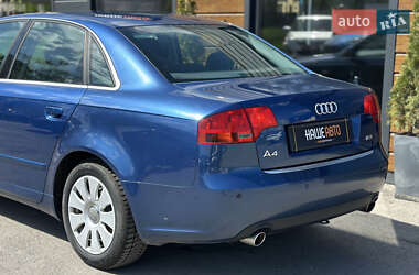 Седан Audi A4 2006 в 