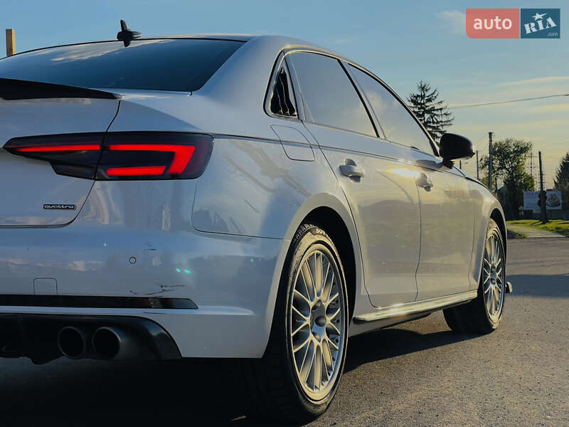 Седан Audi A4 2016 в Львове
