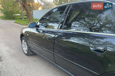 Седан Audi A4 1999 в 