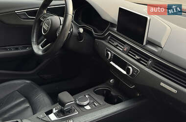 Седан Audi A4 2017 в 