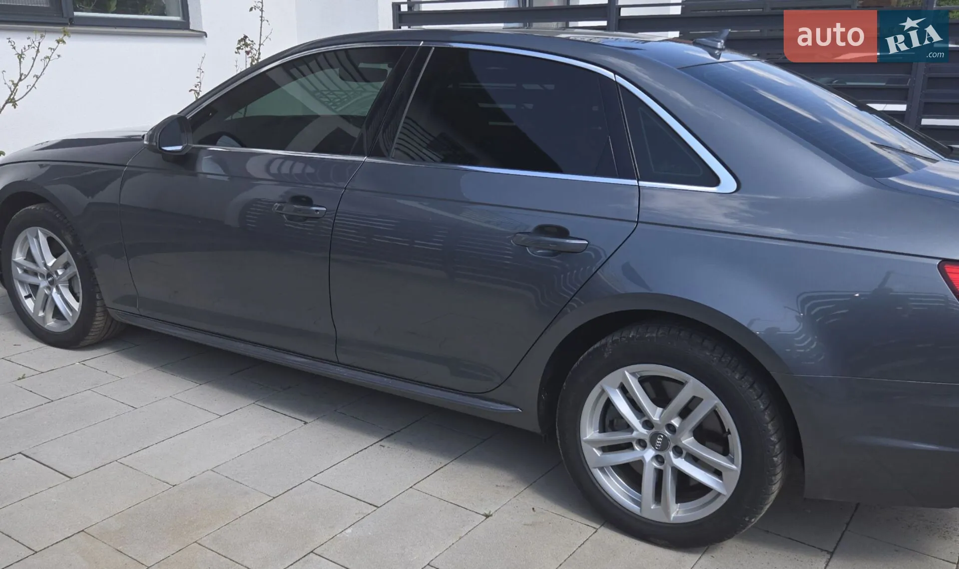 2016 Audi A4 - мініатюра 12