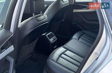 Седан Audi A4 2015 в 