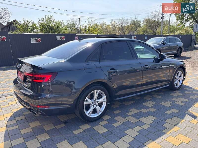 Седан Audi A4 2018 в Львове