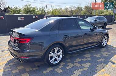 Седан Audi A4 2018 в 