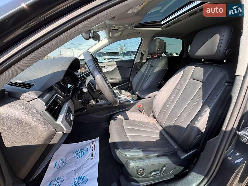 Седан Audi A4 2018 в Львове