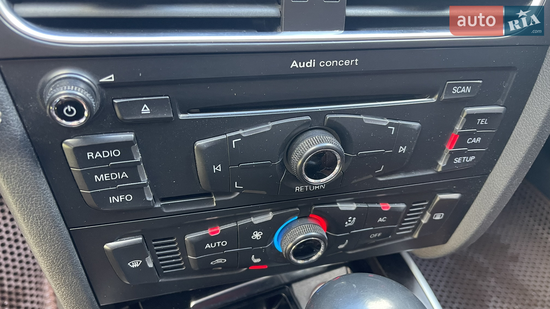 2011 Audi A4 - мініатюра 19