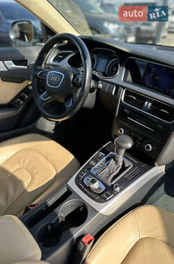Седан Audi A4 2014 в 