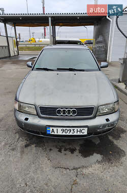 Седан Audi A4 1998 в 