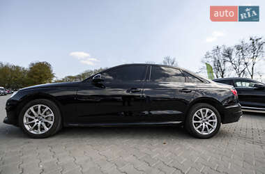 Седан Audi A4 2019 в 