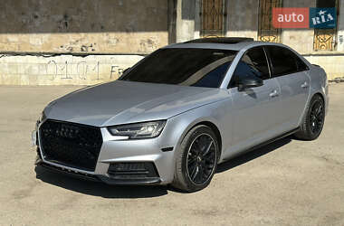 Седан Audi A4 2017 в 
