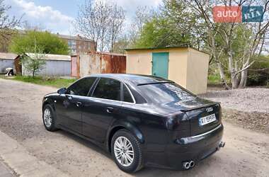 Седан Audi A4 2004 в 