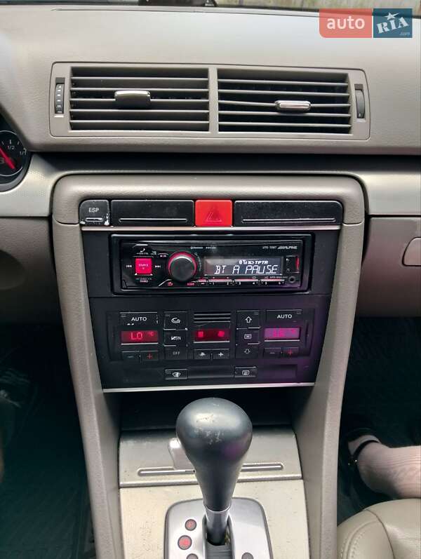 Седан Audi A4 2004 в Белой Церкви