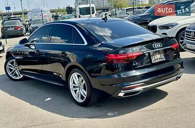 Седан Audi A4 2020 в 