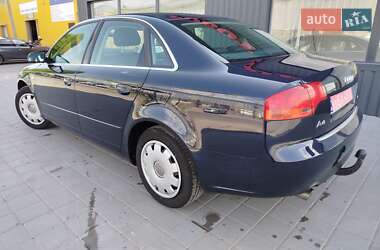 Седан Audi A4 2005 в 