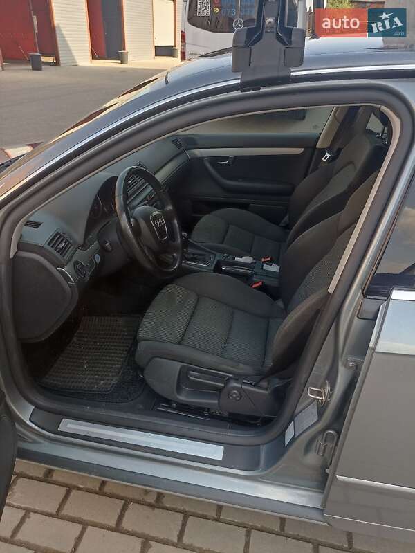 Седан Audi A4 2007 в Сумах
