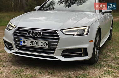 AUDI A4 2017