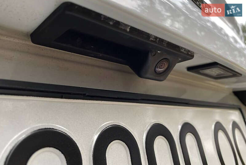 Седан Audi A4 2017 в Ровно