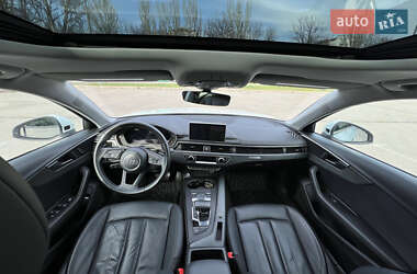 Седан Audi A4 2016 в 