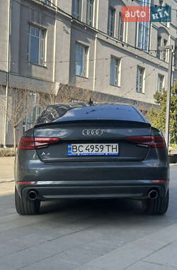Седан Audi A4 2017 в 
