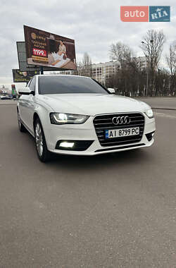 Седан Audi A4 2015 в 