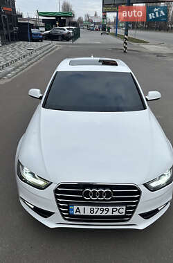 Седан Audi A4 2015 в 