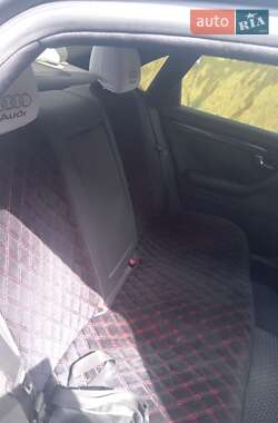 Седан Audi A4 2001 в 