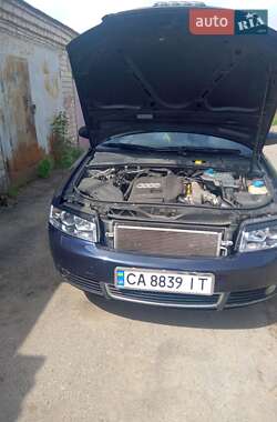 Седан Audi A4 2001 в 