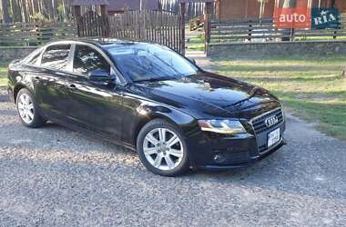Седан Audi A4 2010 в 