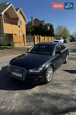 Седан Audi A4 2014 в 