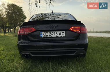 Седан Audi A4 2011 в 