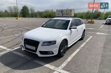 Седан Audi A4 2011 в 